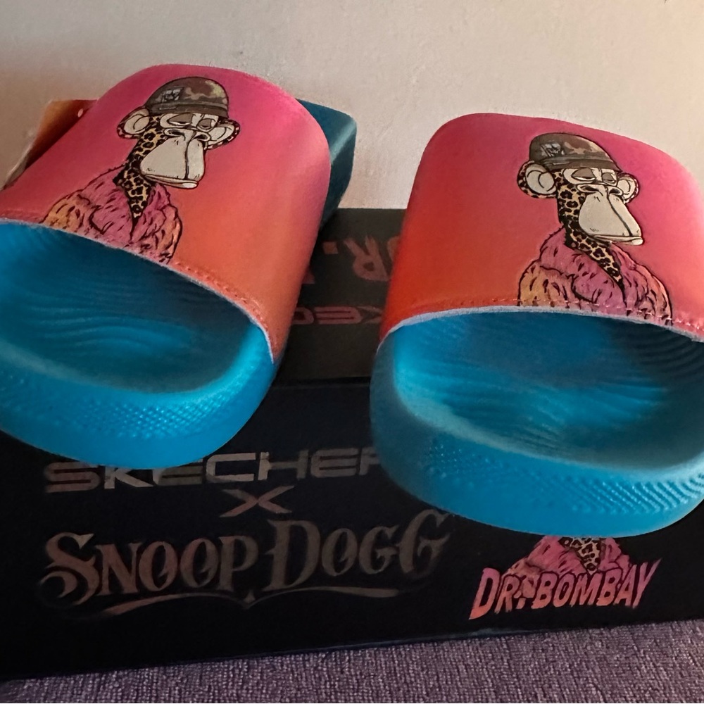 Skechers Snoop Dogg Dr. Bombay Slides
